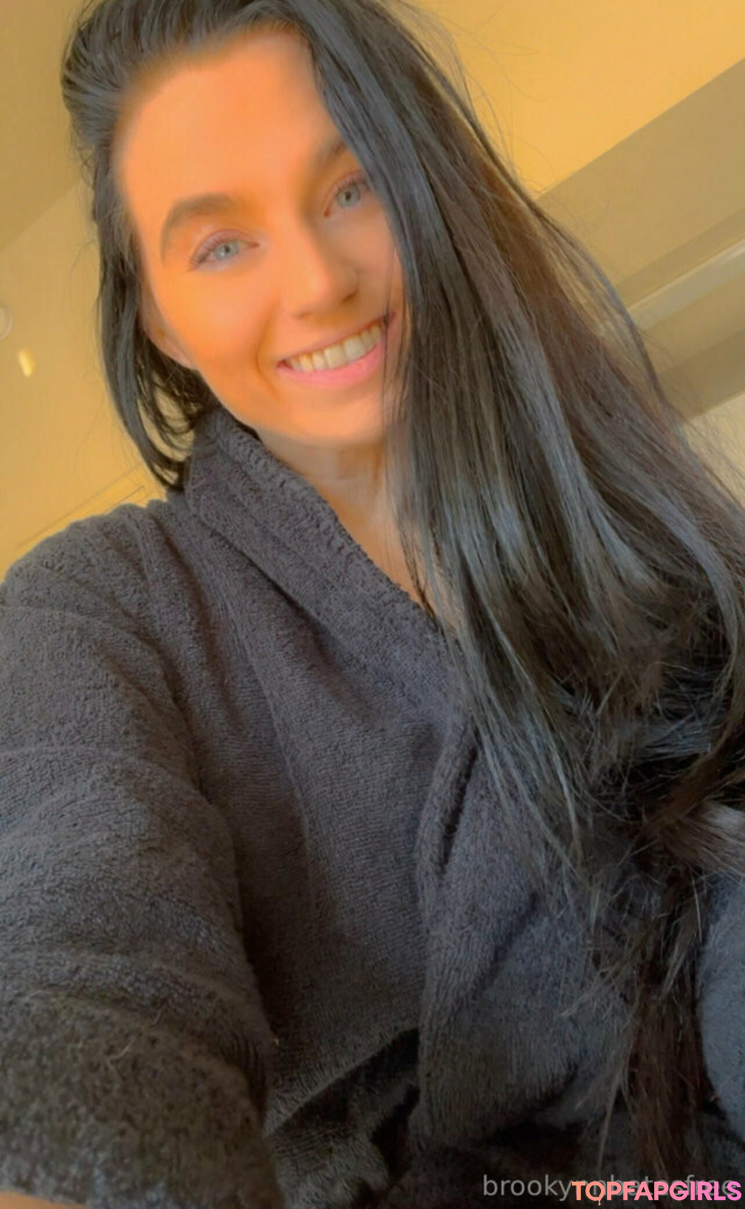 Photo nue de fuite OnlyFans de Brooklynnbatesfree #37 Photo nue de fuite OnlyFans de Brooklynnbatesfree #37