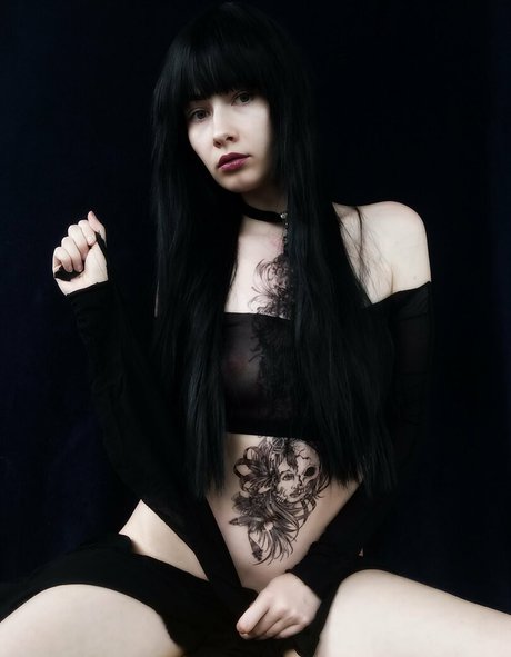 Photo nue de fuite OnlyFans de Naturallilie