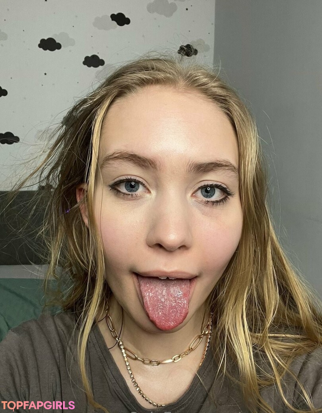 Photo nue de fuite OnlyFans de Brandyhelga #16 Photo nue de fuite OnlyFans de Brandyhelga #16