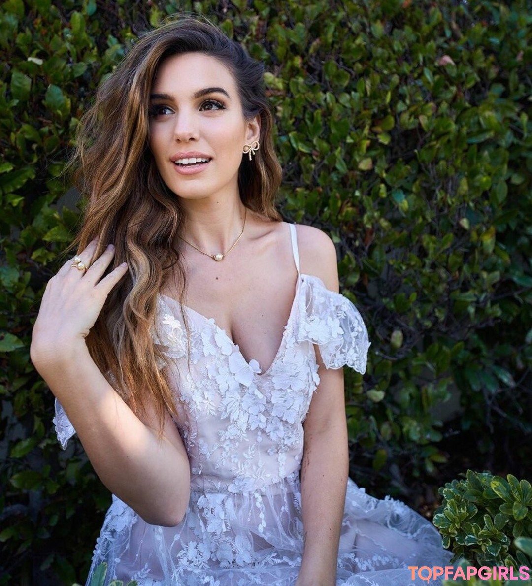 Photo nue de fuite OnlyFans de Christy Carlson Romano #23 Photo nue de fuite OnlyFans de Christy Carlson Romano #23