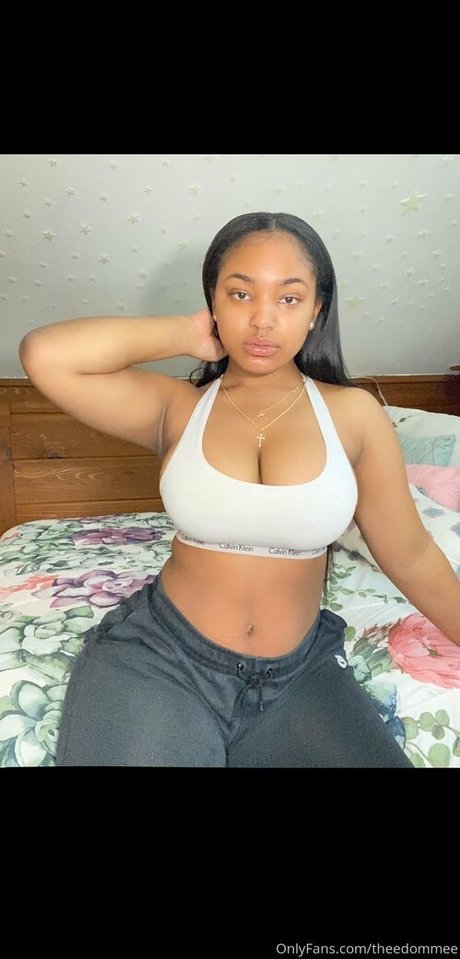 Photo nue de fuite OnlyFans de Theedommee