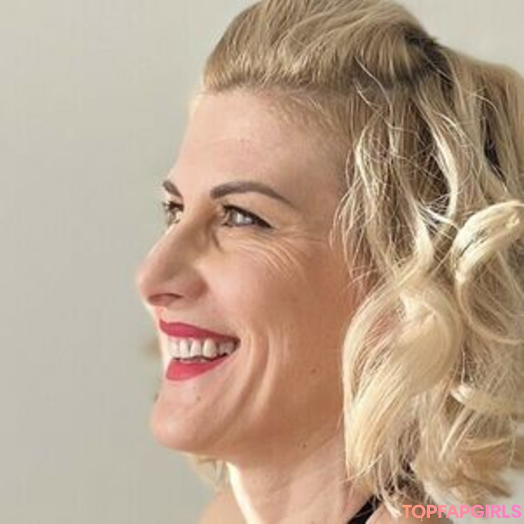 Photo nue de fuite OnlyFans de Miss Sunny Mood #35 Photo nue de fuite OnlyFans de Miss Sunny Mood #35