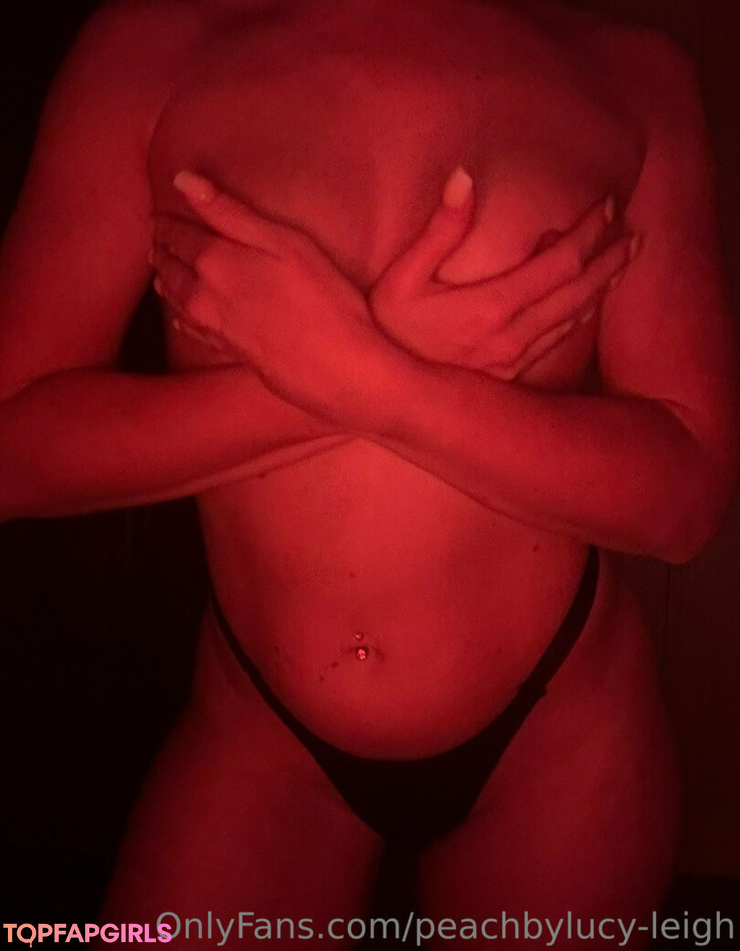 Photo nue de fuite OnlyFans de Peachbylucyleigh #22 Photo nue de fuite OnlyFans de Peachbylucyleigh #22