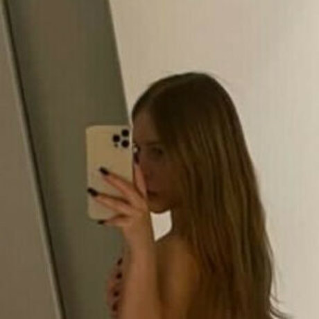 Photo nue de fuite OnlyFans de Sovietblyad