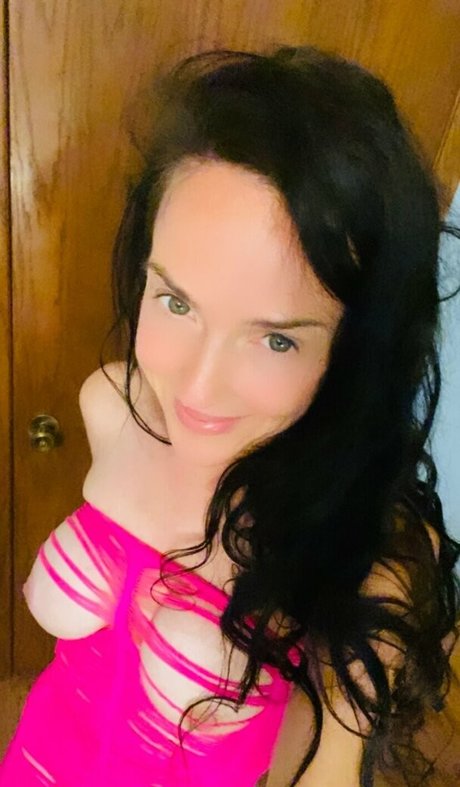 Lilrosiedoll