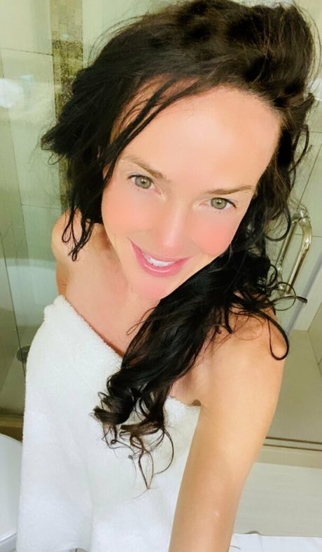 Lilrosiedoll