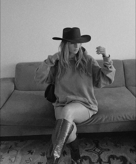 Photo nue de fuite OnlyFans de Abbey Wilson