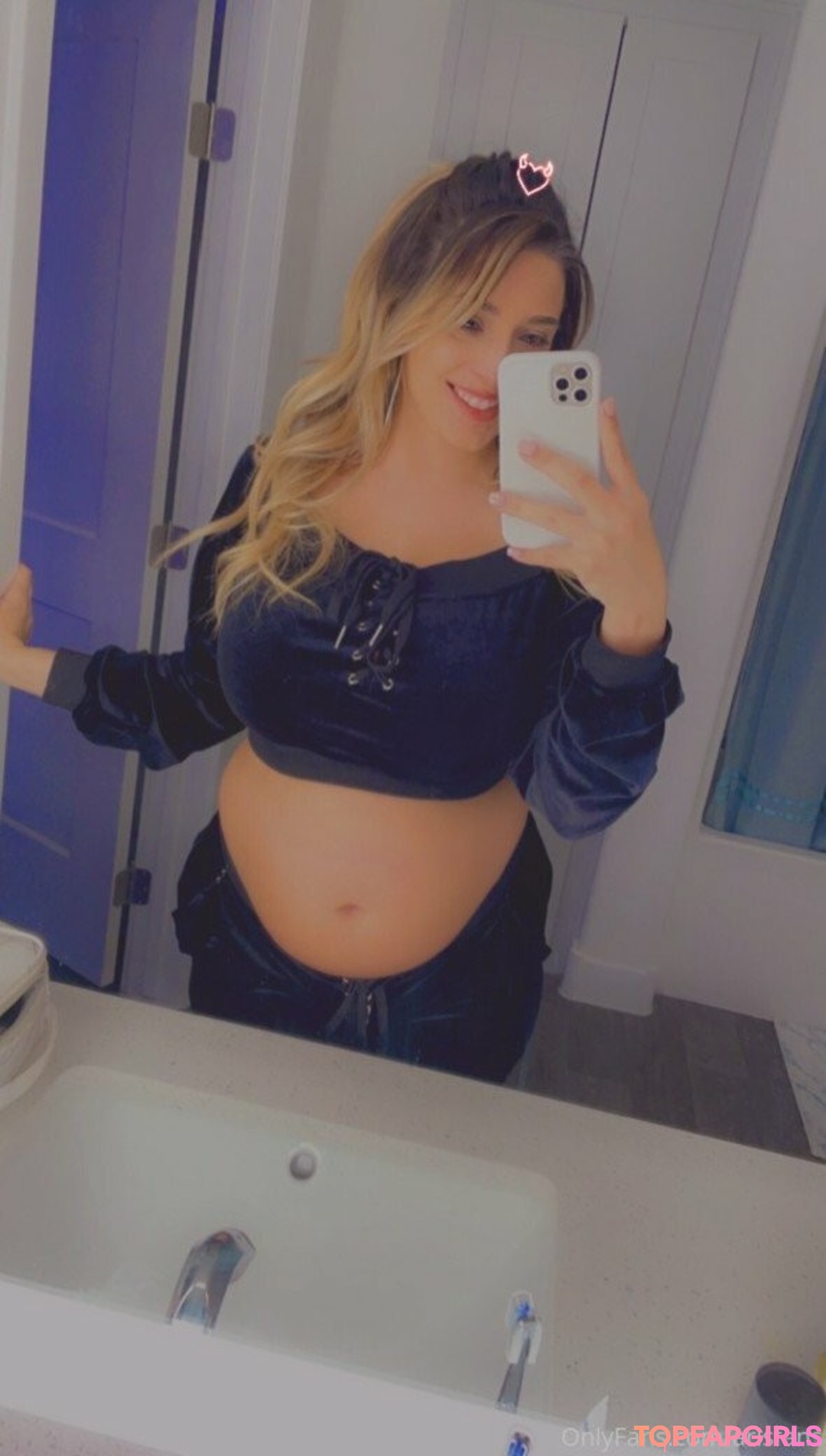 Photo nue de fuite OnlyFans de Arisfans #50 Photo nue de fuite OnlyFans de Arisfans #50