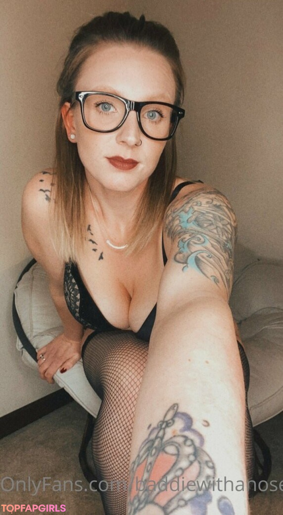 Photo nue de fuite OnlyFans de Baddiewithanosering #65 Photo nue de fuite OnlyFans de Baddiewithanosering #65