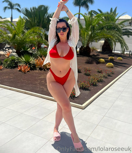 Lola Rose