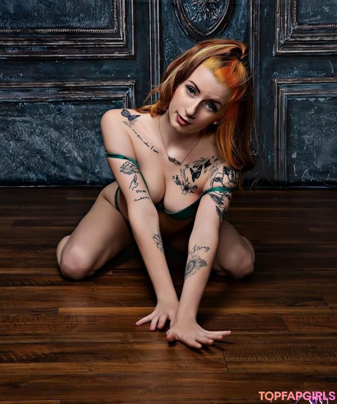 Photo nue de fuite OnlyFans de Minnietheentertainer #6 Photo nue de fuite OnlyFans de Minnietheentertainer #6