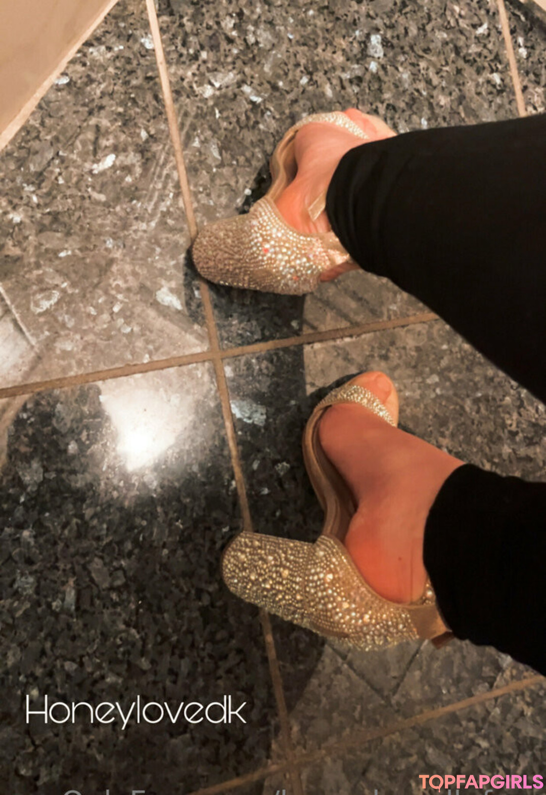 Photo nue de fuite OnlyFans de Honeylovedkfree #66 Photo nue de fuite OnlyFans de Honeylovedkfree #66