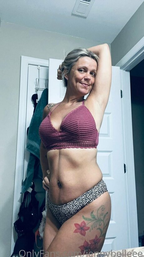 Jennybelleee