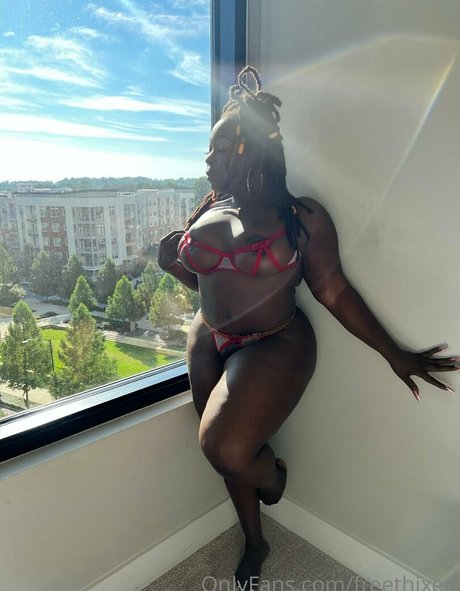 Photo nue de fuite OnlyFans de Freethixen