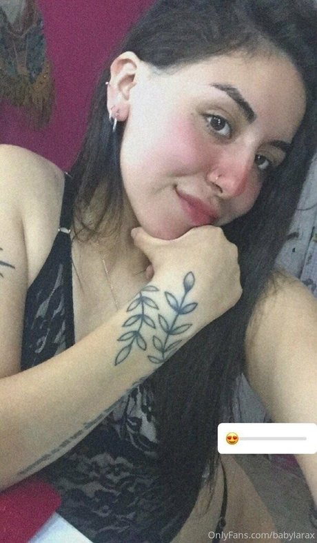 Photo nue de fuite OnlyFans de Laraxxxb