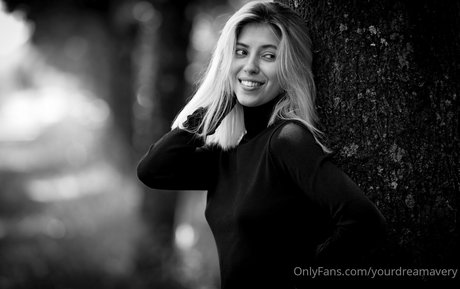 Photo nue de fuite OnlyFans de Avery
