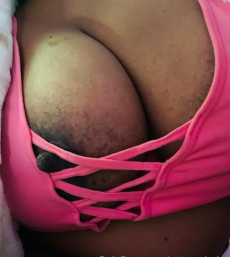 Photo nue de fuite OnlyFans de Seannababe