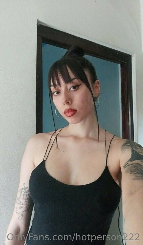 Hotperson222