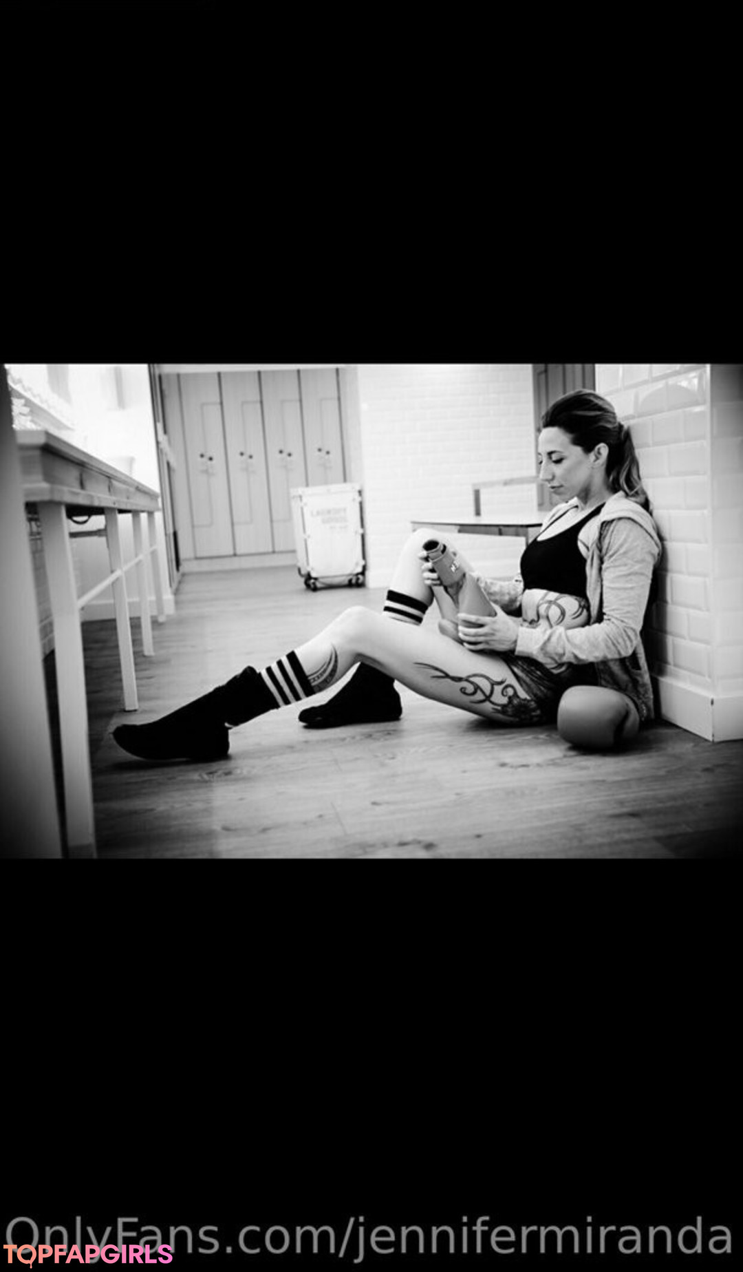 Photo nue de fuite OnlyFans de Jennifermiranda #2 Photo nue de fuite OnlyFans de Jennifermiranda #2