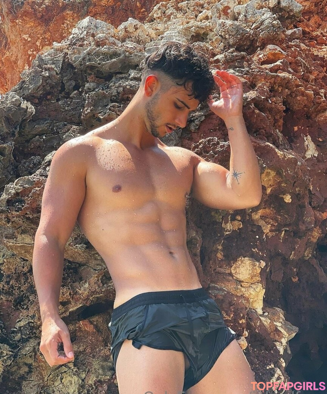 Photo nue de fuite OnlyFans de Exoticboyfree #40 Photo nue de fuite OnlyFans de Exoticboyfree #40