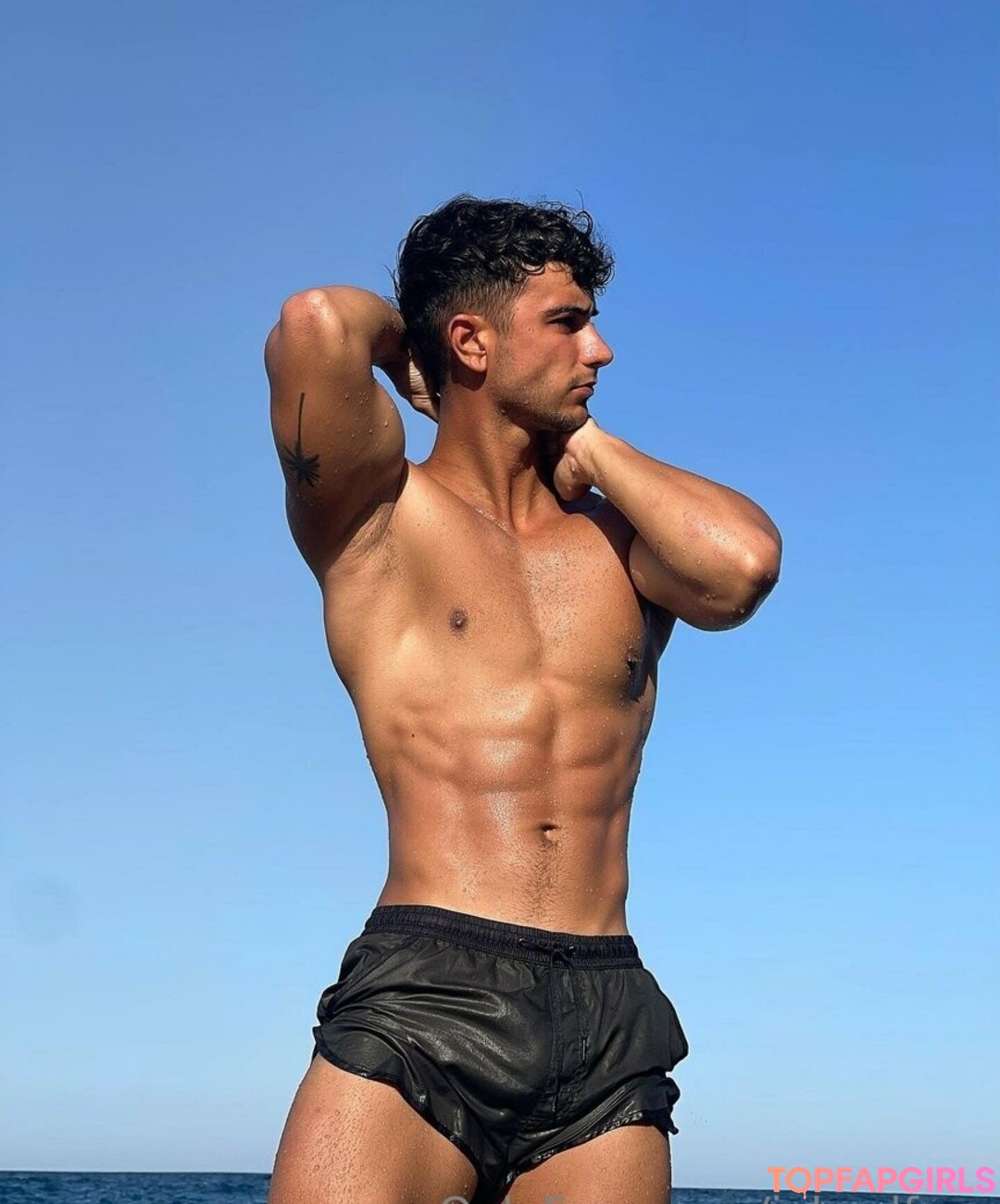 Photo nue de fuite OnlyFans de Exoticboyfree #54 Photo nue de fuite OnlyFans de Exoticboyfree #54