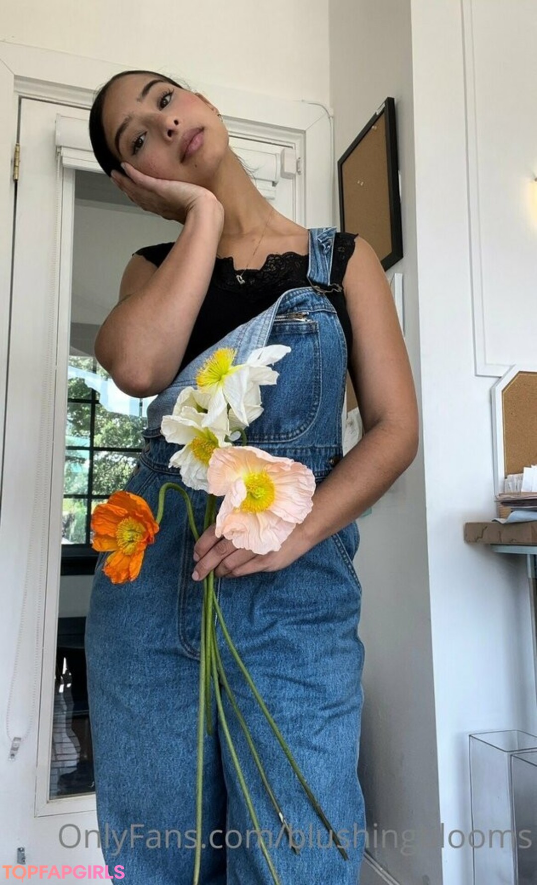 Photo nue de fuite OnlyFans de Blushingblooms #90 Photo nue de fuite OnlyFans de Blushingblooms #90