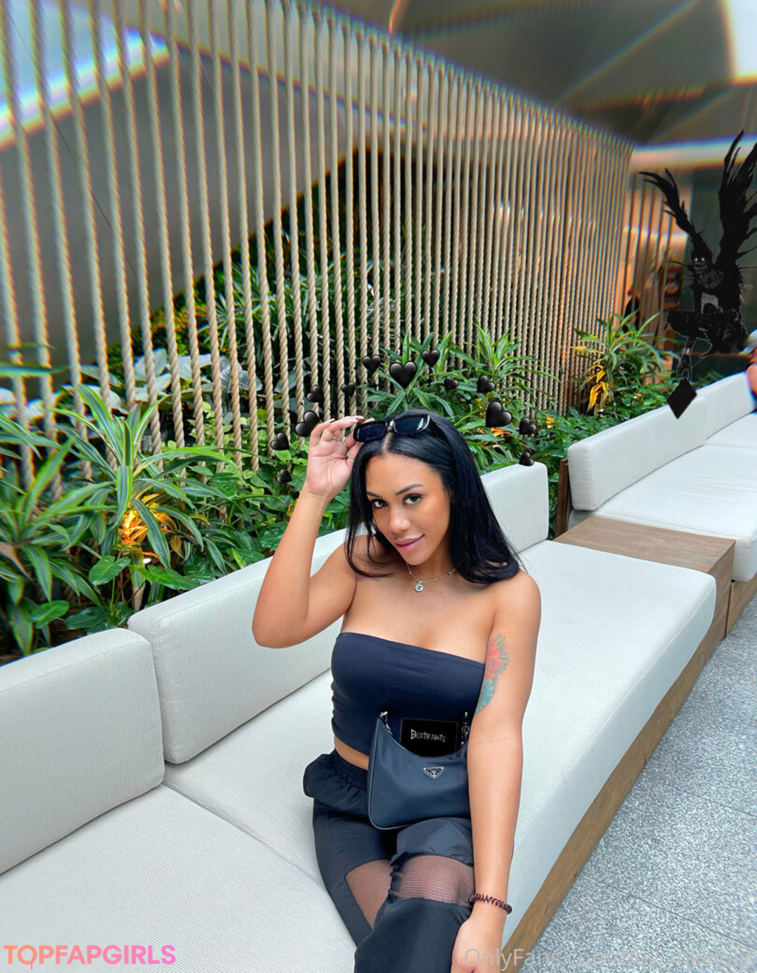 Photo nue de fuite OnlyFans de Thatonegirlmikeyvlogs #9 Photo nue de fuite OnlyFans de Thatonegirlmikeyvlogs #9