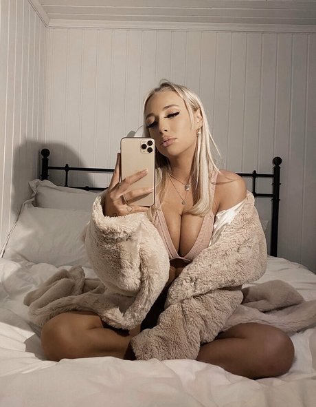 Photo nue de fuite OnlyFans de Stepsisjojo