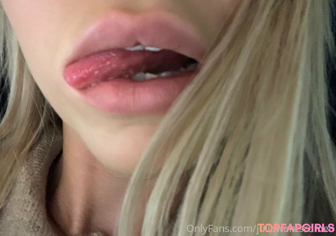 Photo nue de fuite OnlyFans de Julianawantsromeo #14 Photo nue de fuite OnlyFans de Julianawantsromeo #14