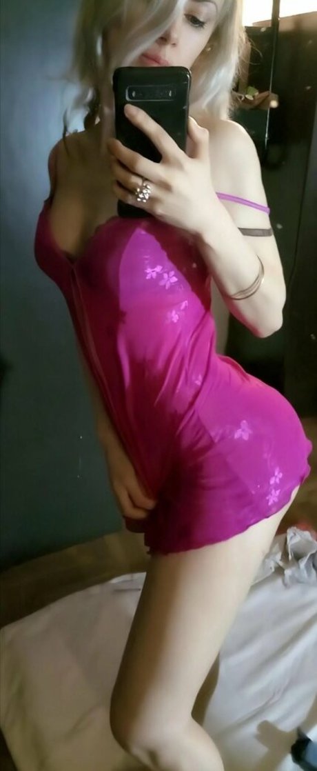 Photo nue de fuite OnlyFans de Kitana98
