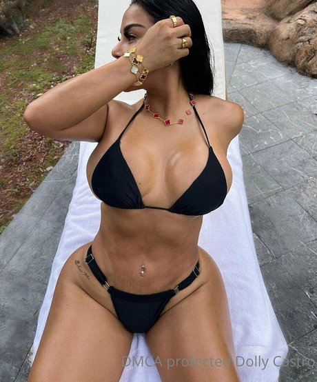 Photo nue de fuite OnlyFans de Dollycastro