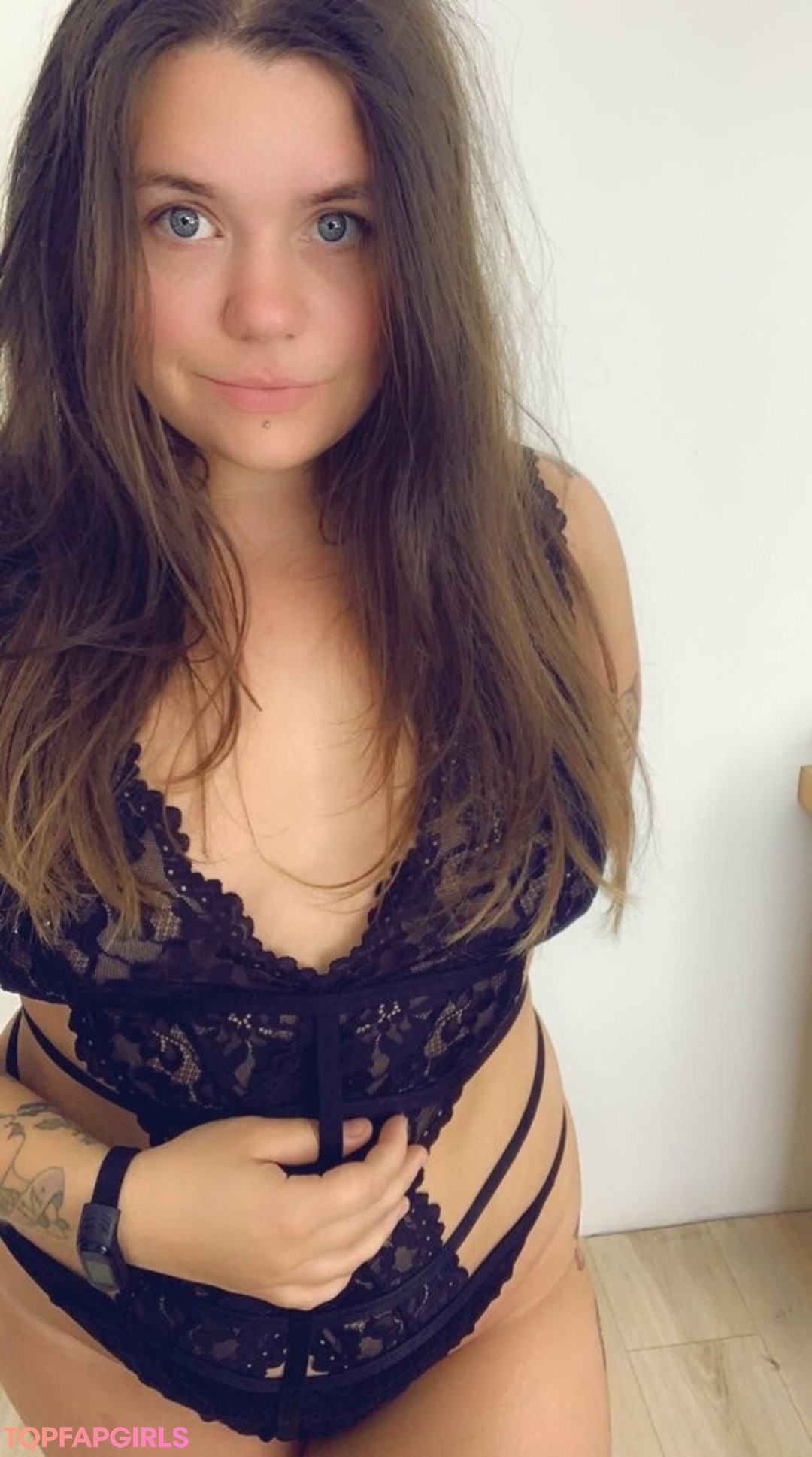 Photo nue de fuite OnlyFans de Onlysnuchifree #34 Photo nue de fuite OnlyFans de Onlysnuchifree #34