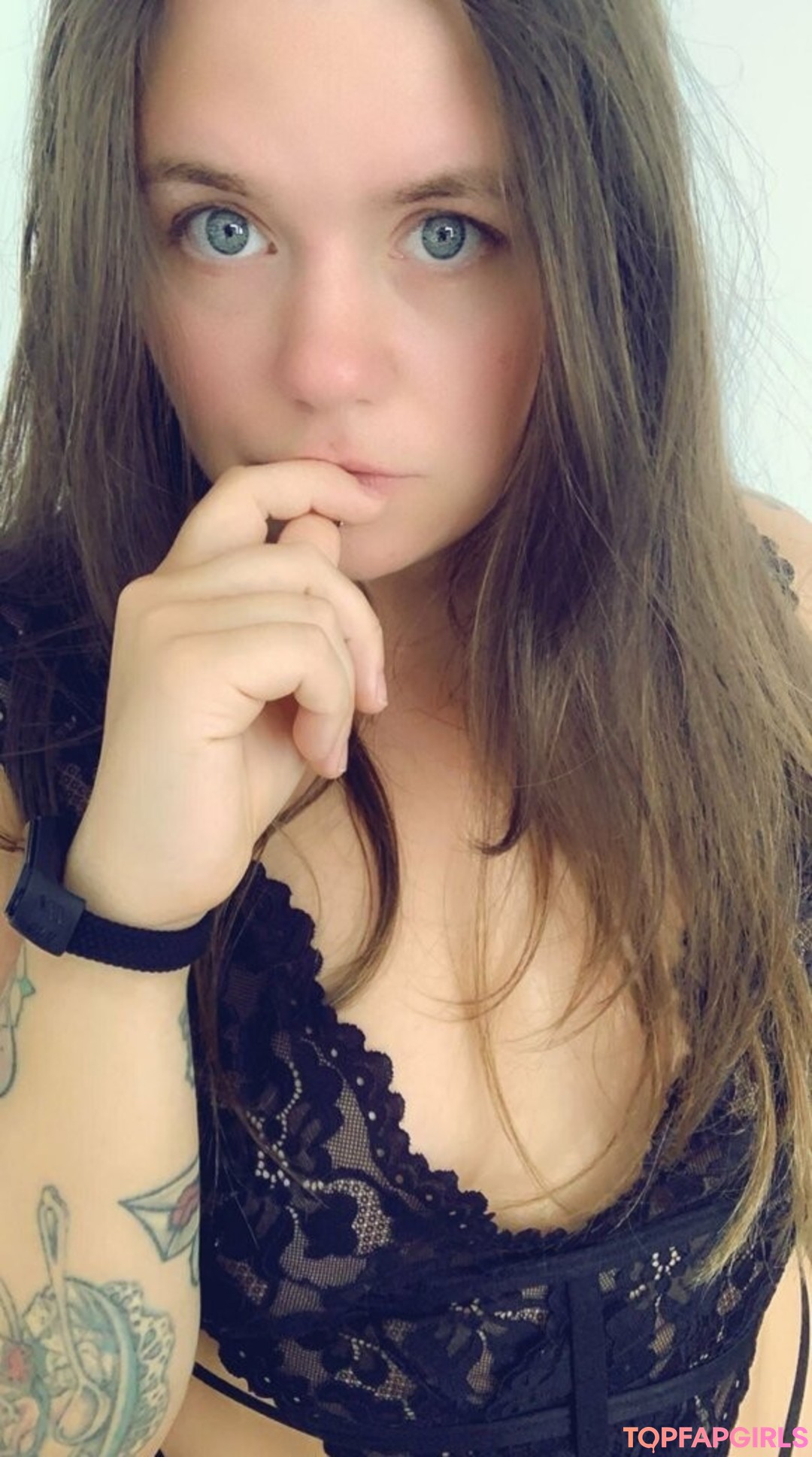Photo nue de fuite OnlyFans de Onlysnuchifree #61 Photo nue de fuite OnlyFans de Onlysnuchifree #61