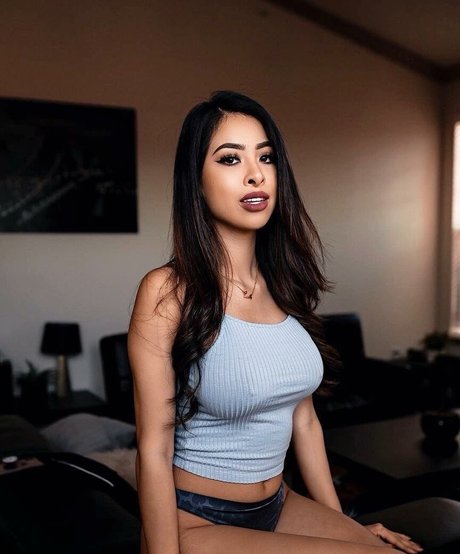 Enelly Urzua