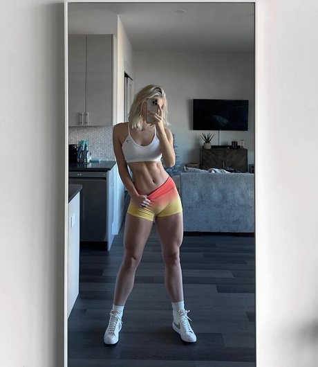 Photo nue de fuite OnlyFans de Annabel Lucinda