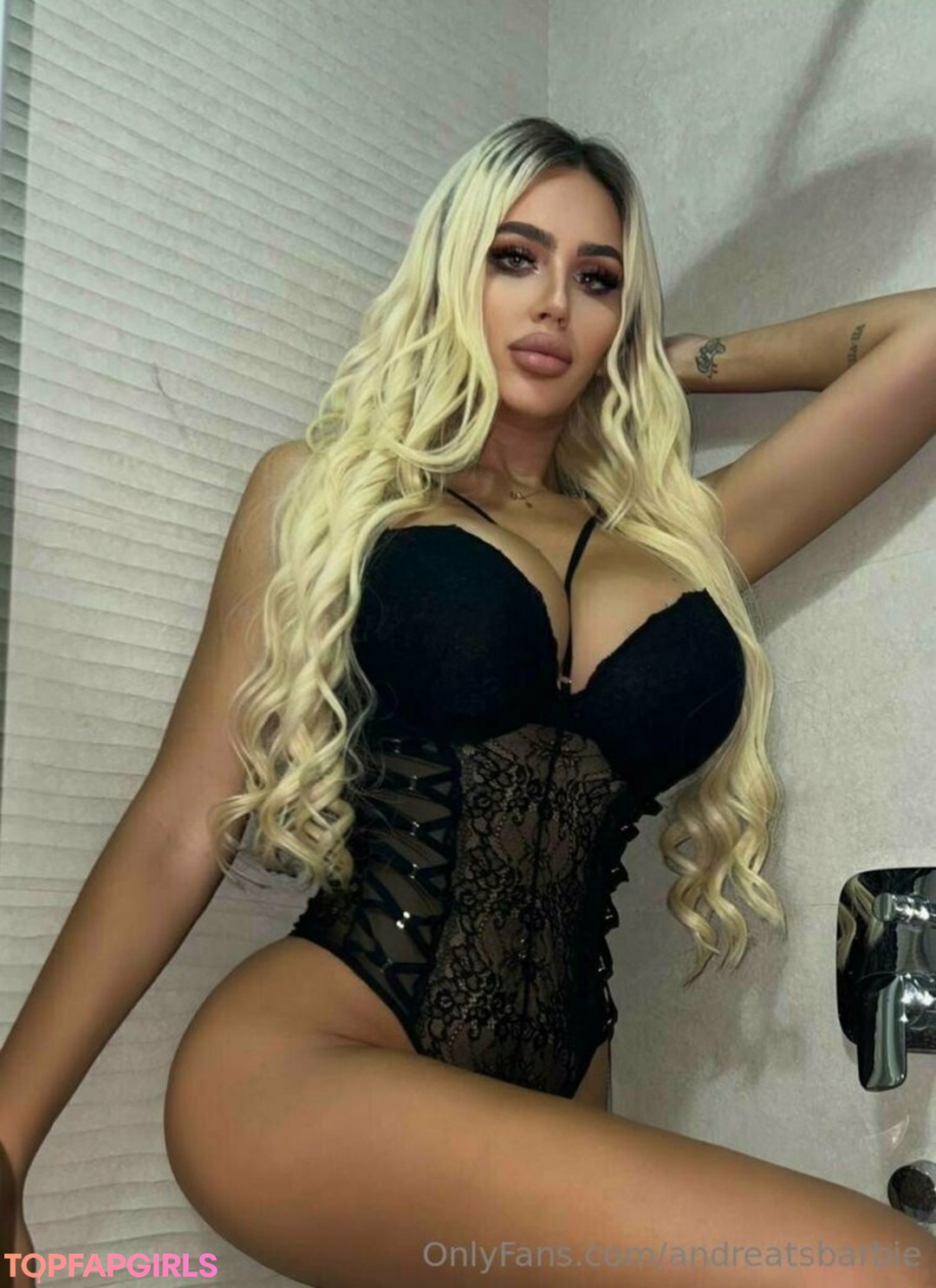 Photo nue de fuite OnlyFans de Andreatsbarbie #23 Photo nue de fuite OnlyFans de Andreatsbarbie #23