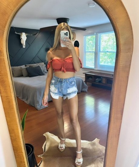 Photo nue de fuite OnlyFans de Nikki
