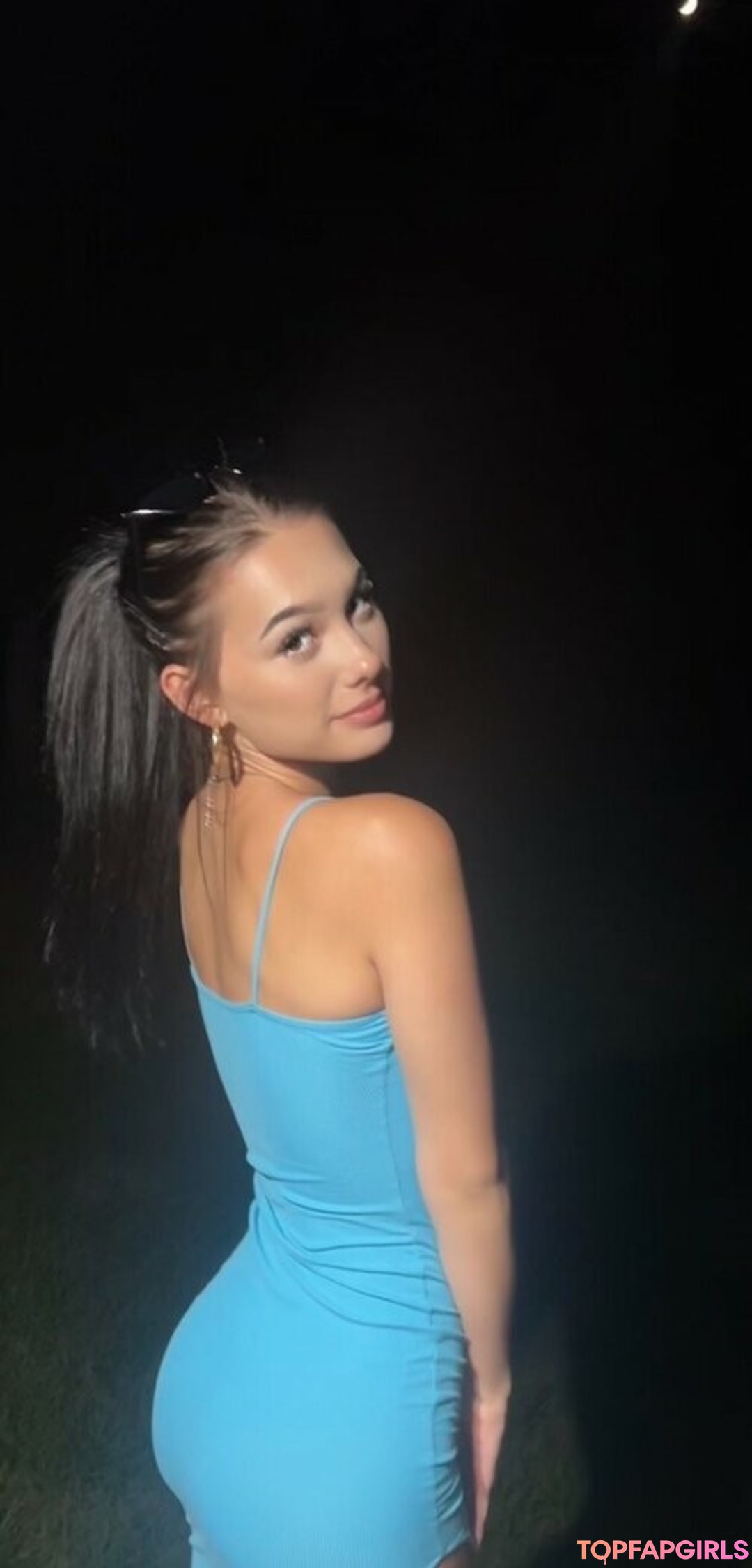 Photo nue de fuite OnlyFans de Goddesslilixoxo #8 Photo nue de fuite OnlyFans de Goddesslilixoxo #8