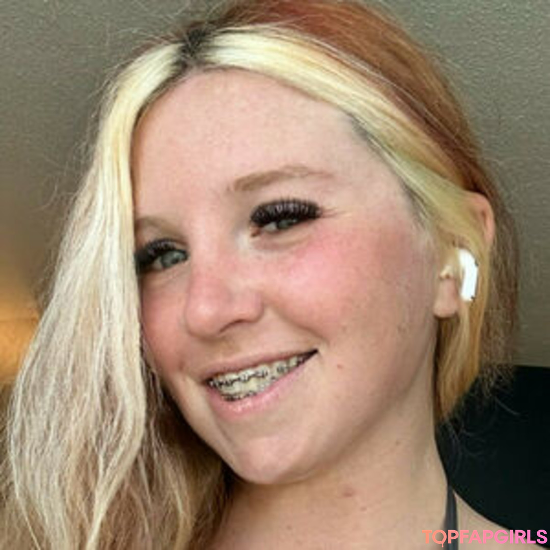 Photo nue de fuite OnlyFans de Casey Lee #7 Photo nue de fuite OnlyFans de Casey Lee #7