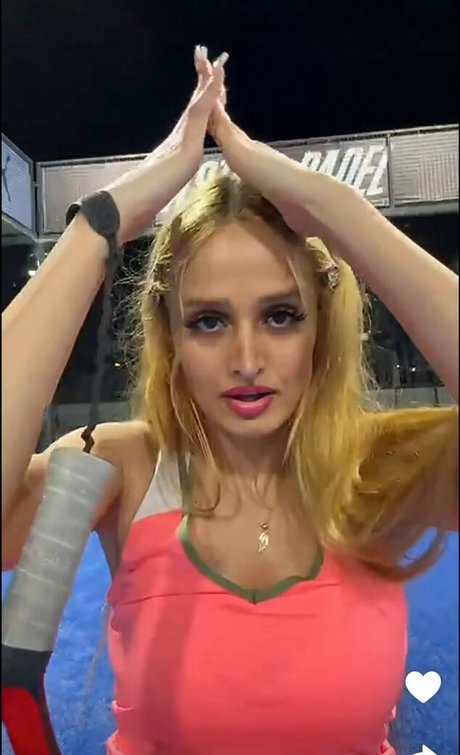 Lana Rose