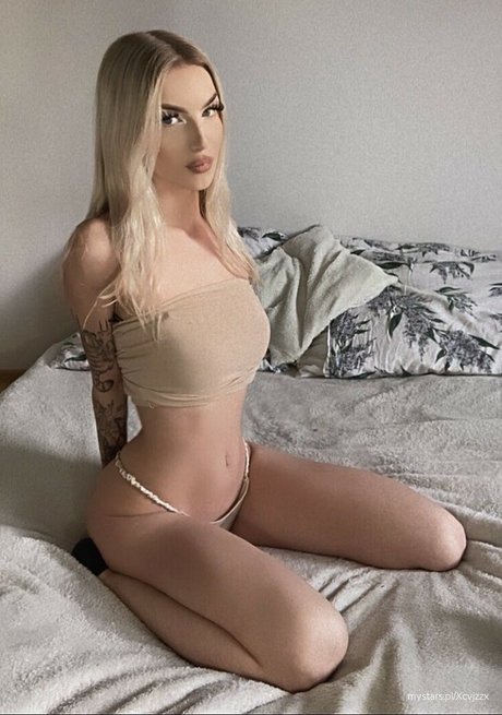 Photo nue de fuite OnlyFans de Xcvjzzx