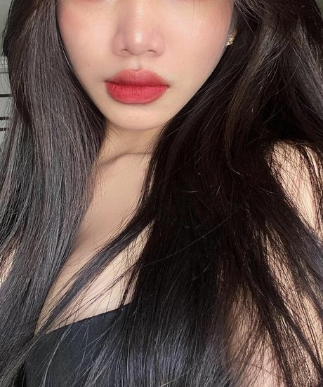Photo nue de fuite OnlyFans de Juu Lynn
