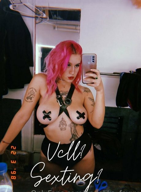 Photo nue de fuite OnlyFans de Emilycandyvip