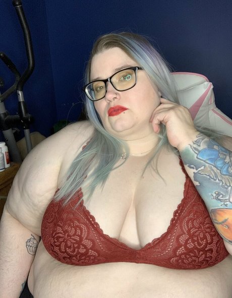Photo nue de fuite OnlyFans de Adenahx