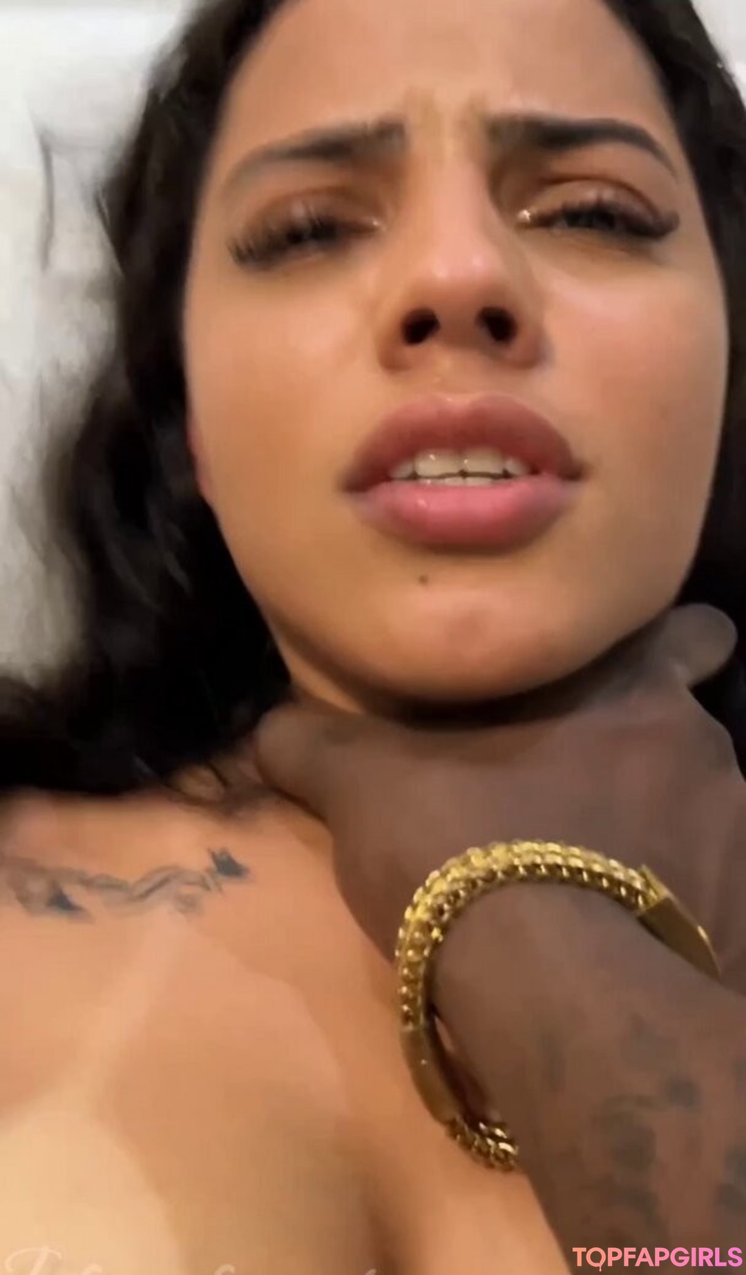 Photo nue de fuite OnlyFans de Karen Oliver #6 Photo nue de fuite OnlyFans de Karen Oliver #6