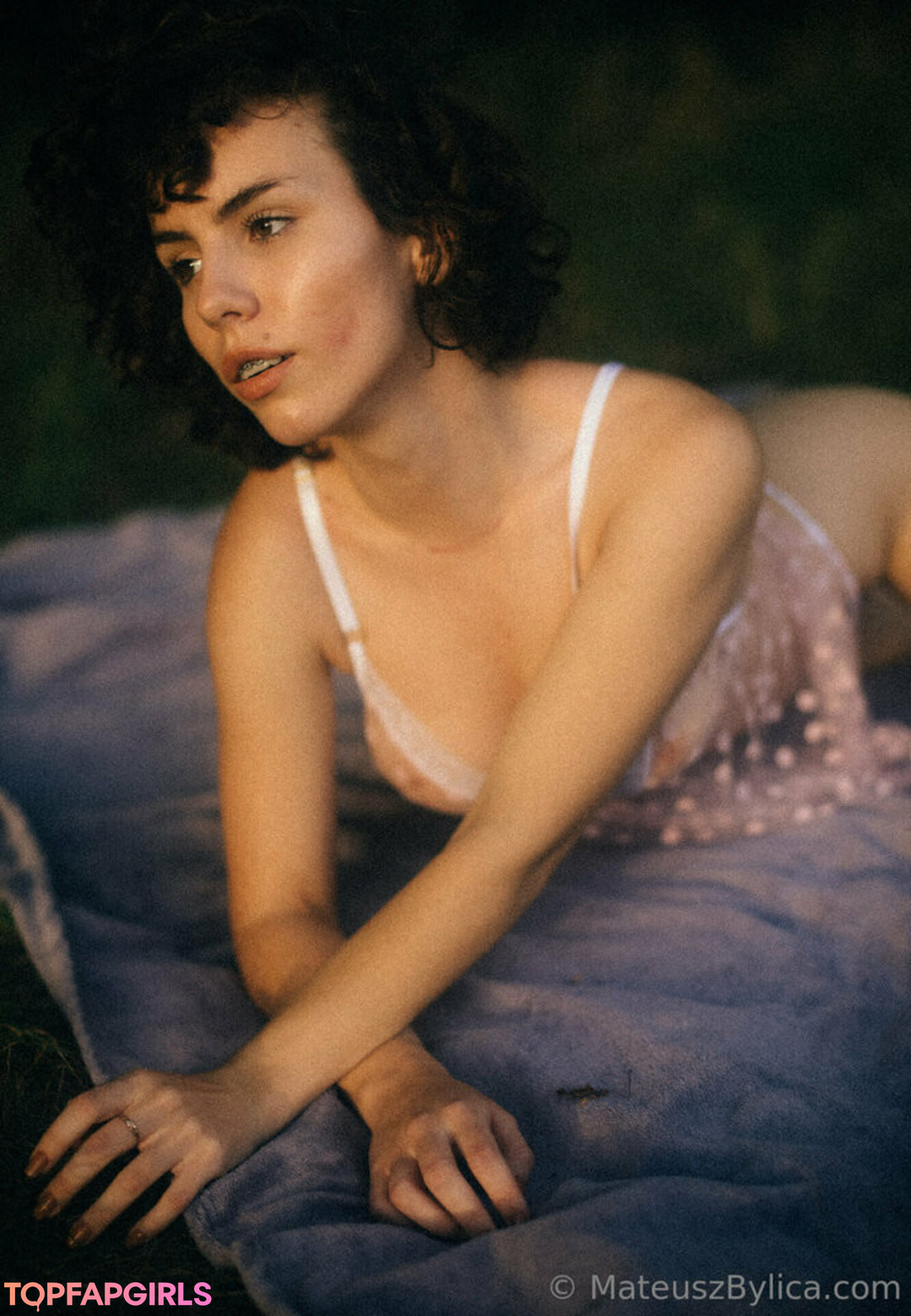 Photo nue de fuite OnlyFans de Curlywiktoria #181 Photo nue de fuite OnlyFans de Curlywiktoria #181