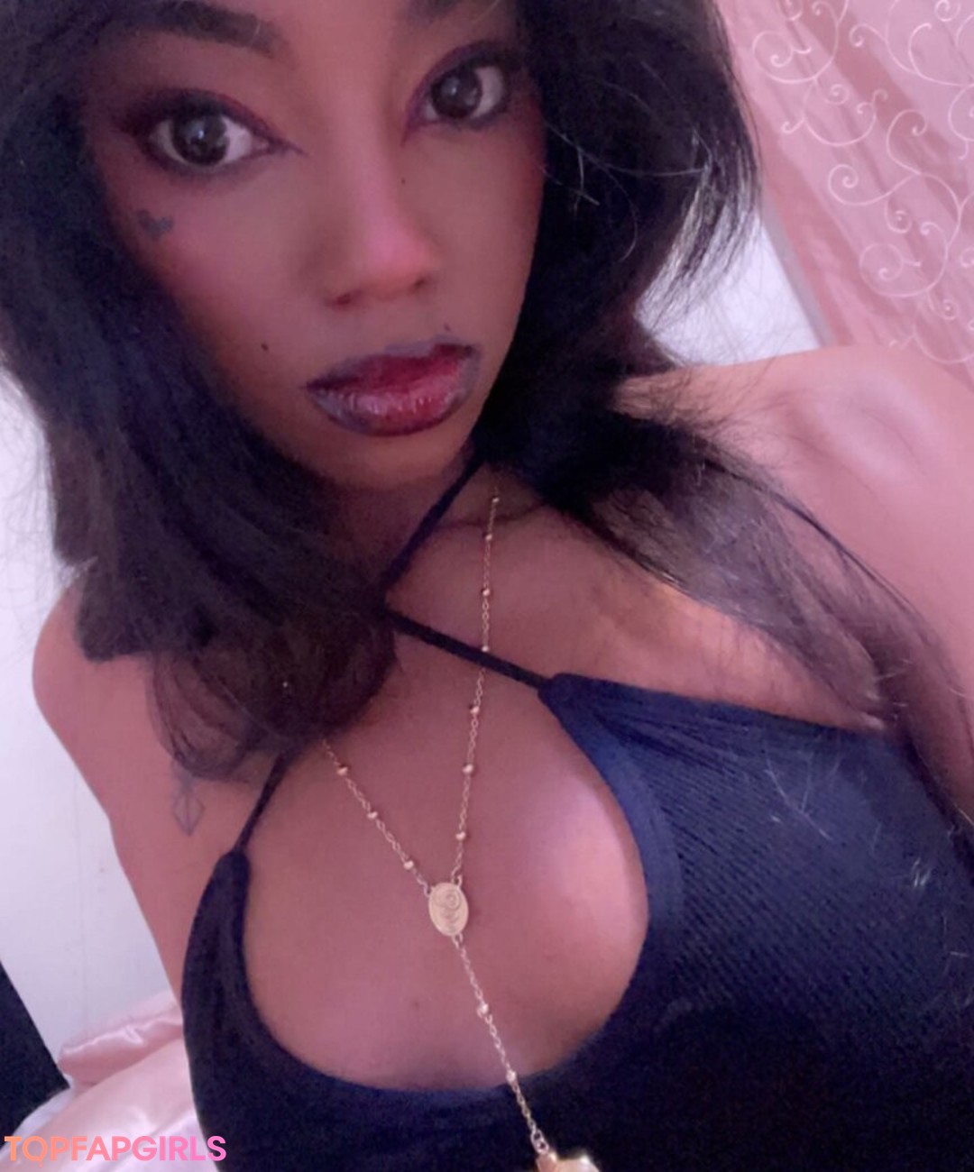 Photo nue de fuite OnlyFans de Festivia18 #2 Photo nue de fuite OnlyFans de Festivia18 #2