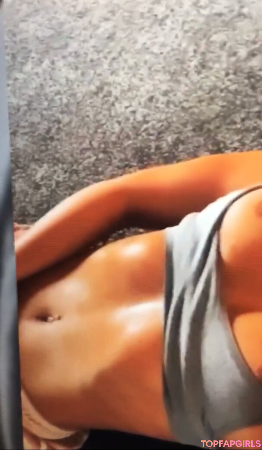 Photo nue de fuite OnlyFans de Camilla Ainsworth #27 Photo nue de fuite OnlyFans de Camilla Ainsworth #27