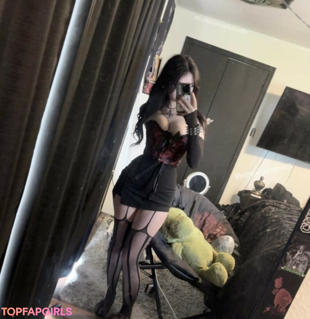 Photo nue de fuite OnlyFans de Butteronapoptart69 #29 Photo nue de fuite OnlyFans de Butteronapoptart69 #29