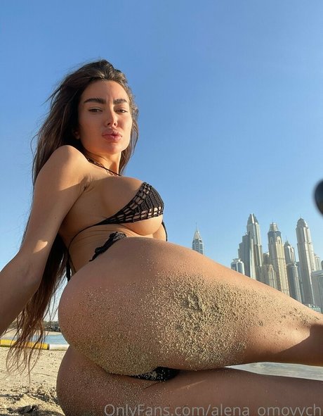 Alena Omovych
